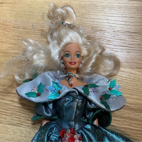 Holiday Barbie 1995 Happy Holidays Green Blonde Toy Kids Christmas Holiday Barbie 1995 Happy Holidays Green Blonde Toy Kids Christmas